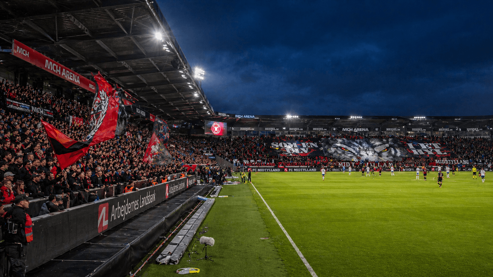 MID_STADIUM
